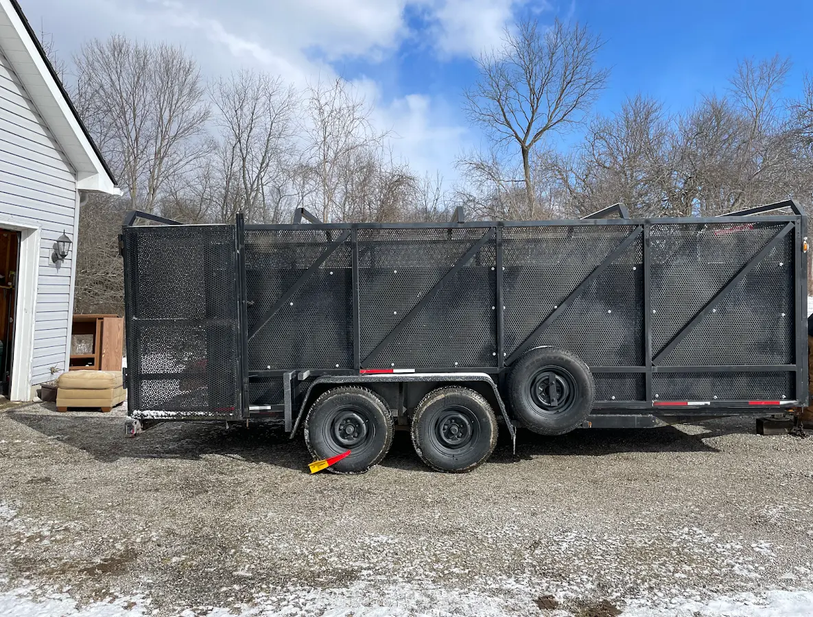 2 Yard Dumpster Rental in Miramar Beach, FL
